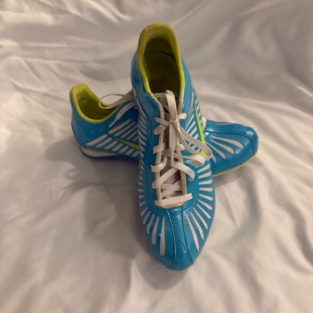 EUC Nike Rival Sister 2 Track Shoes